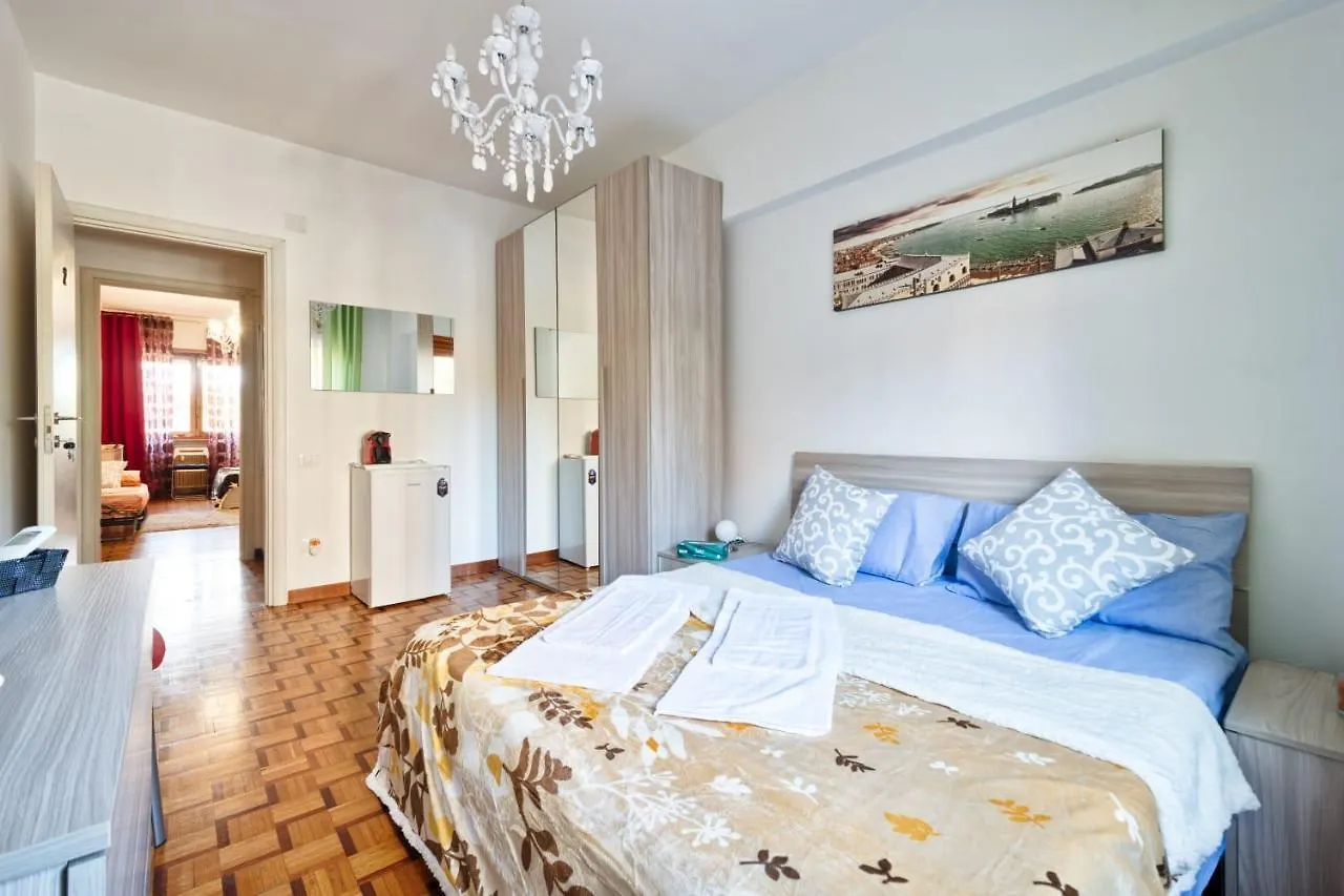 Venice City Of Art Residence Marghera Italie