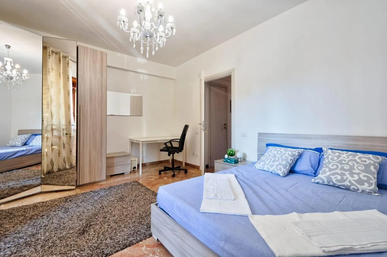 Venice City Of Art Residence Marghera 0*,  Italie